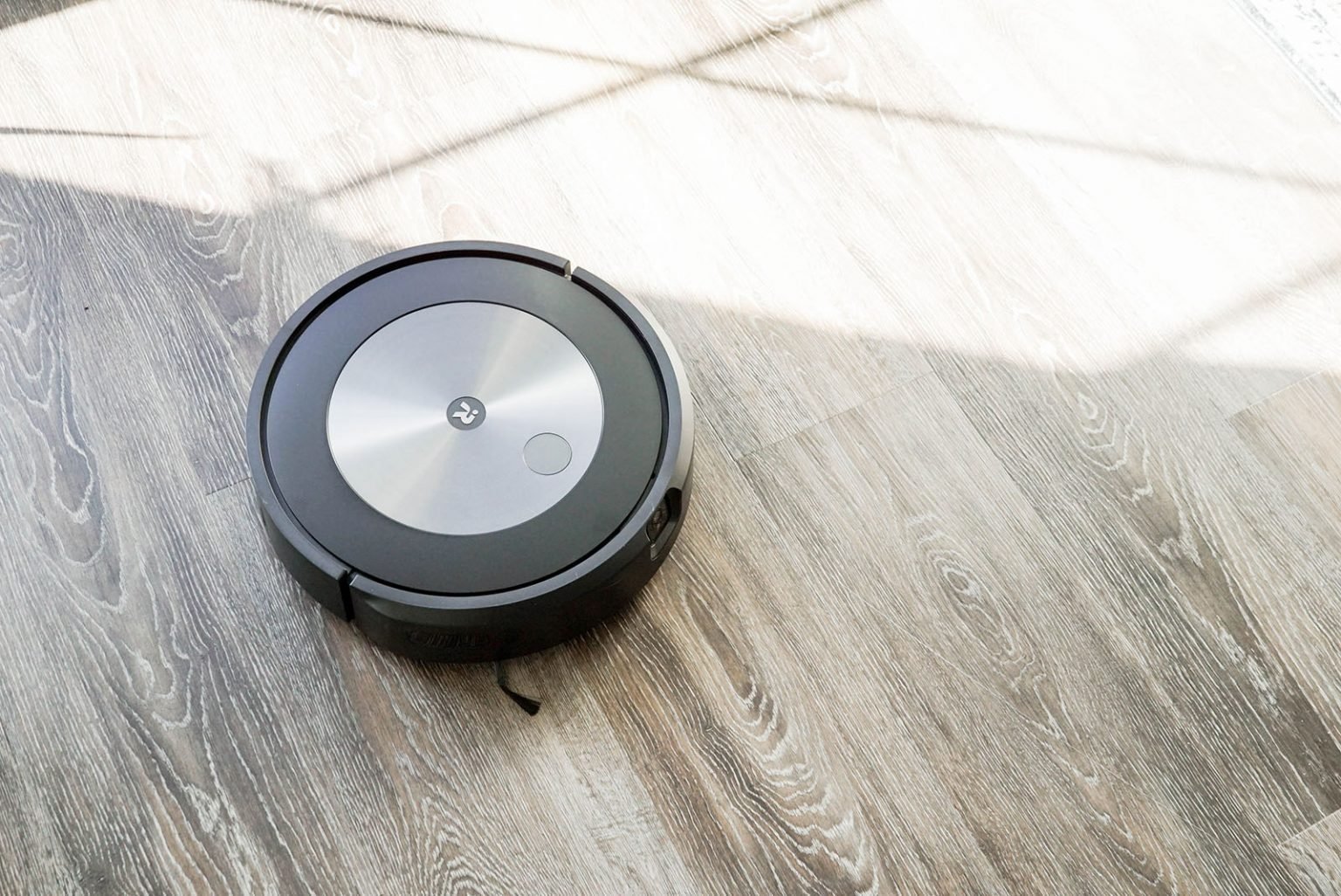 so sánh Roomba j7+, i7+ và s9+