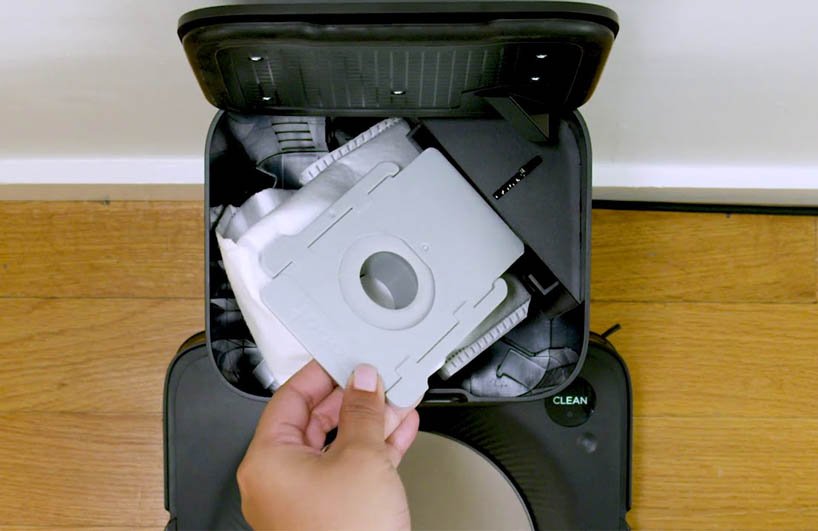 cách vệ sinh thùng rác Roomba