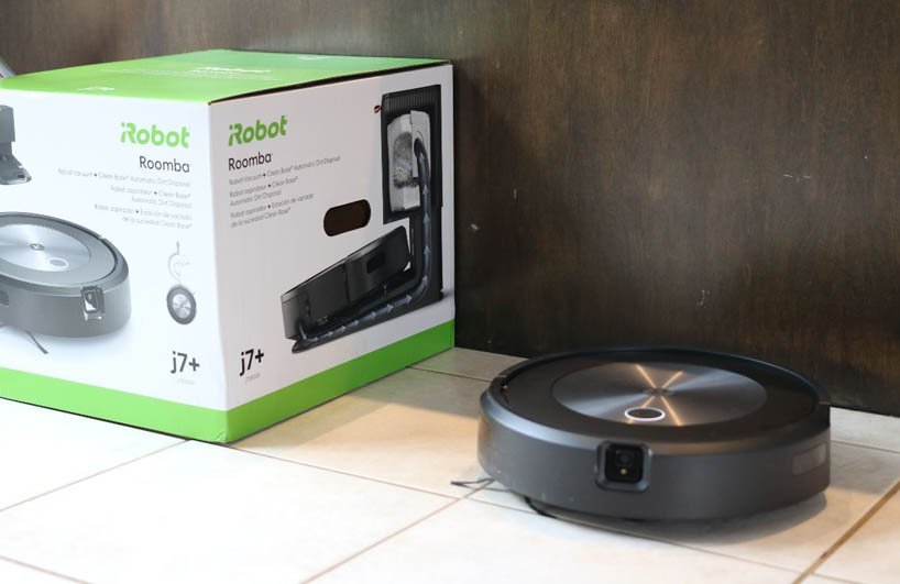 có nên mua robot hút bụi Roomba