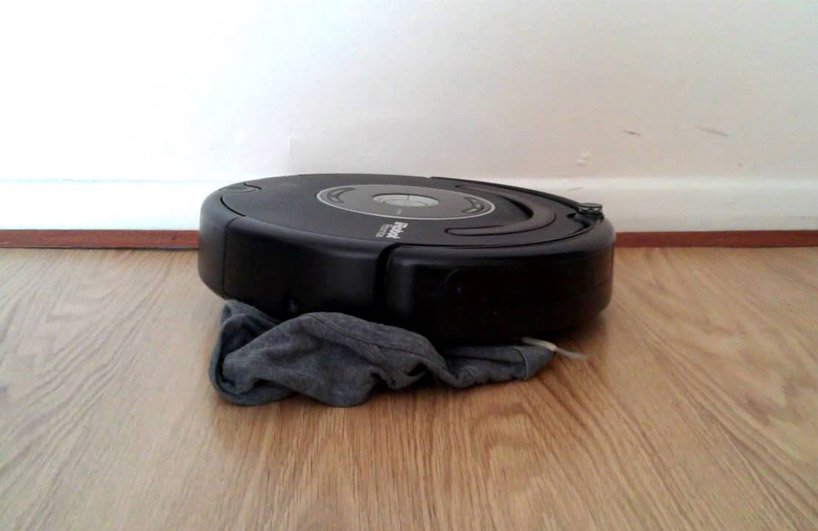 Roomba đột ngột dừng lại