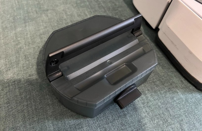 hộp nước Braava jet